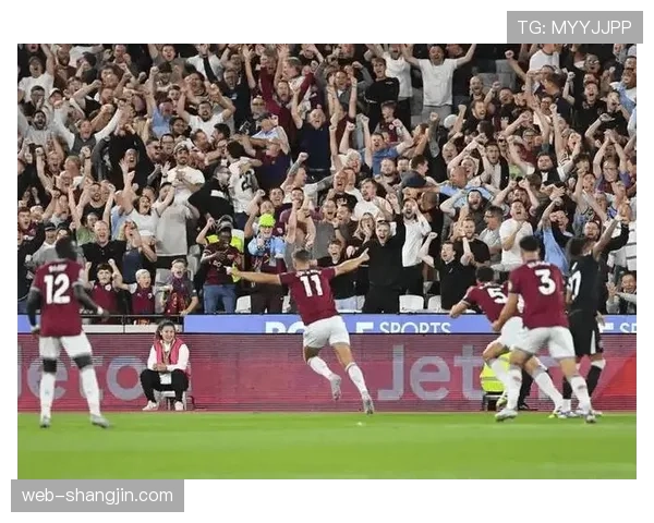 伯恩利客场拿到宝贵一分,保级路上每一分都体现战术纪律的价值